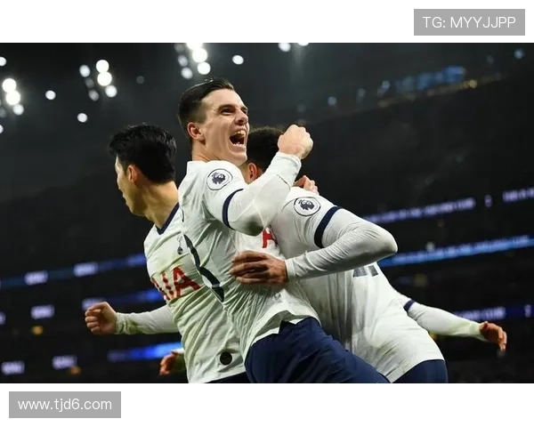 西汉姆联近期备战英超焦点战球队状态回升核心球员表现值得期待