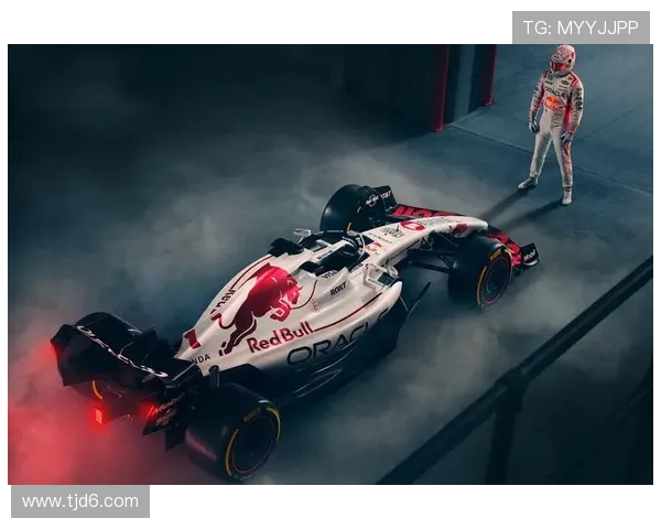 F1赛季最新动态：红牛继续称霸 赛道竞争激烈引发车迷热议