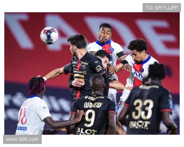 法甲最新积分榜分析 领头羊争冠形势激烈 各队排名与走势深度解读